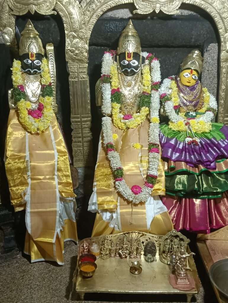 సిరసనగండ్ల సీతారామచంద్రస్వామి చిత్రపటం
