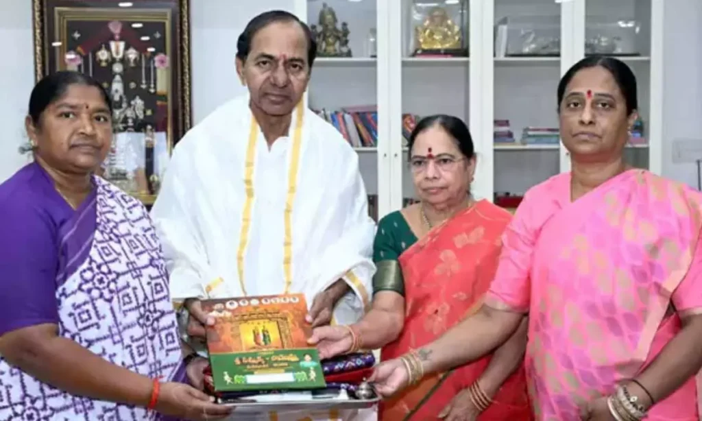 Seethakka & Konda Surekha Invite KCR to Medaram Jatara 2025: A Gesture Beyond Politics